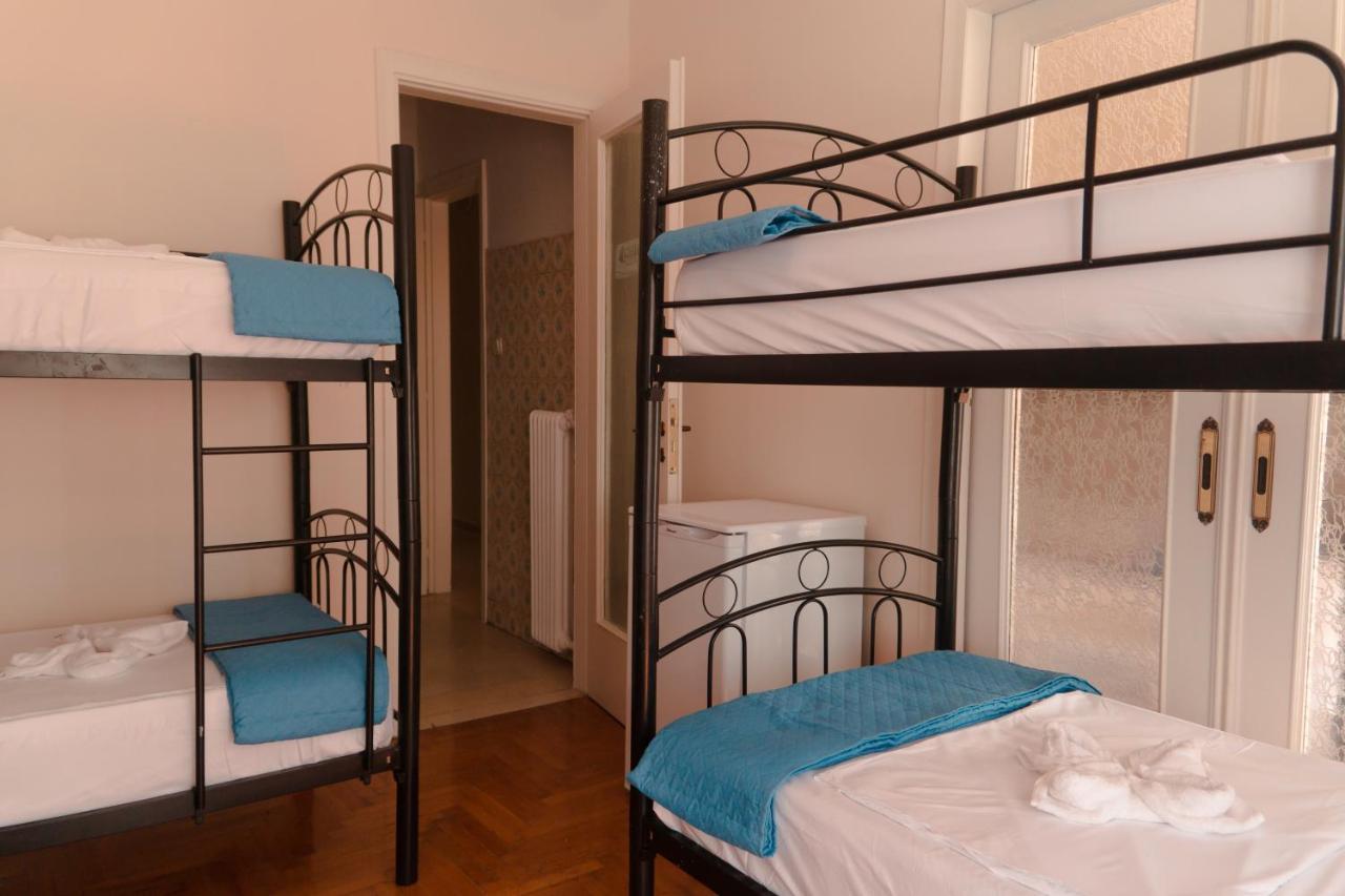 Apartment In Center Of Athén Kültér fotó
