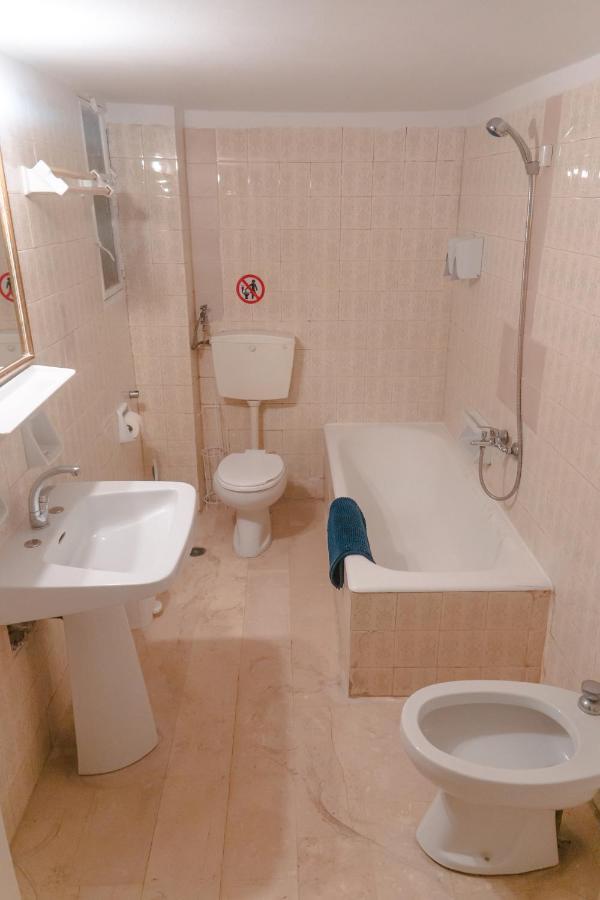 Apartment In Center Of Athén Kültér fotó